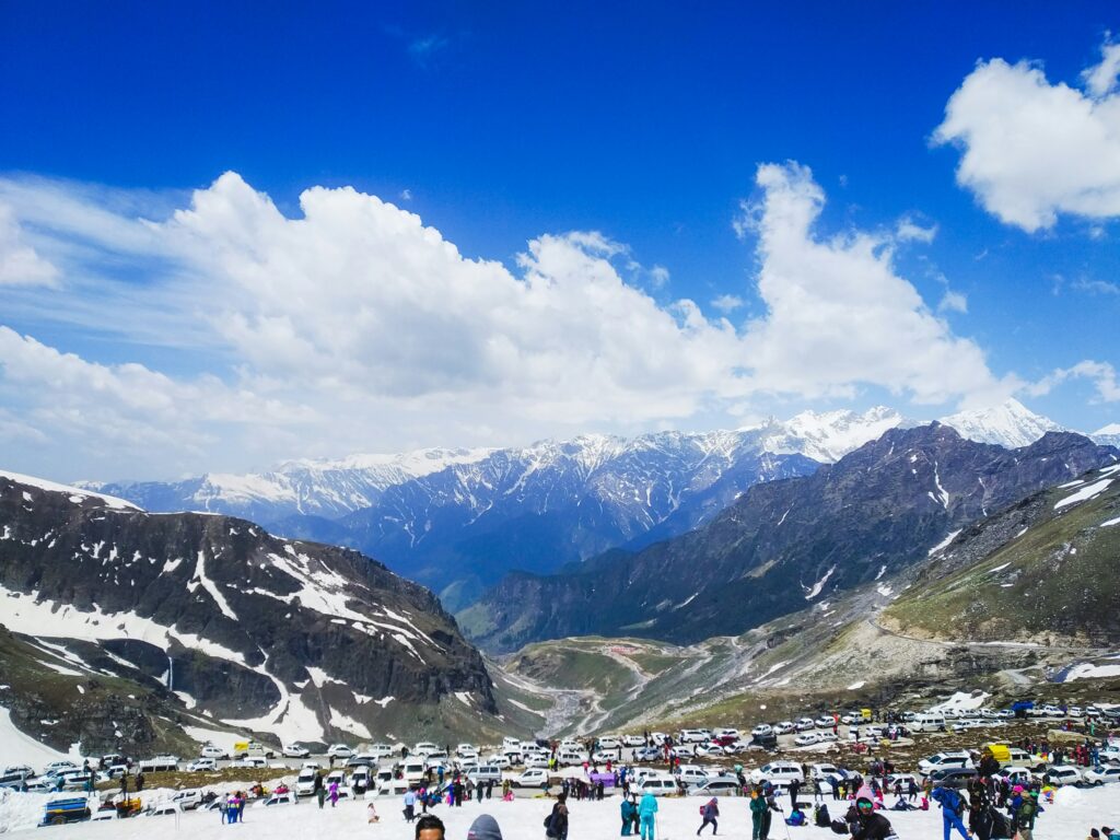 Manali : places to visit in summer in india